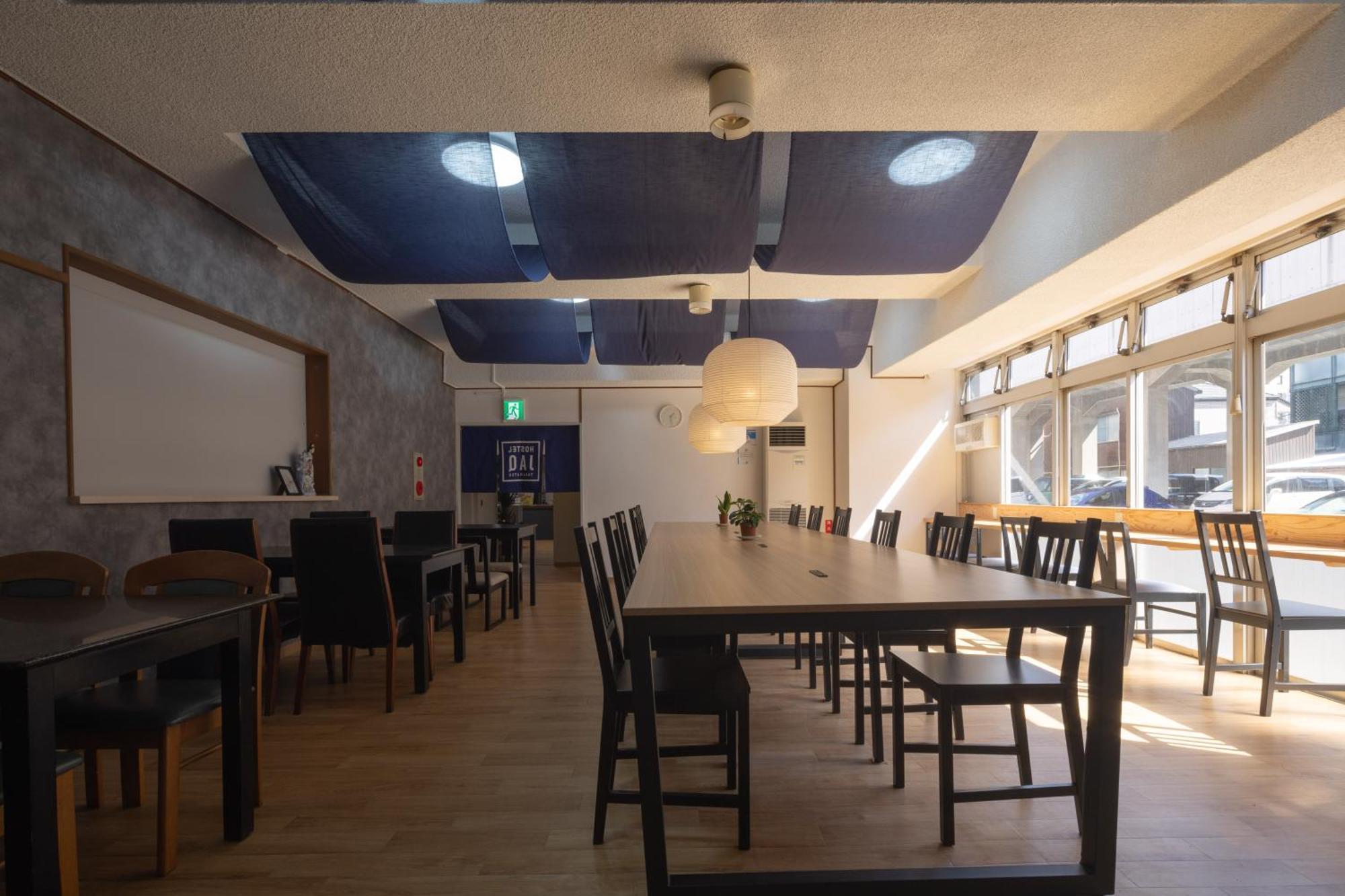 Hostel Jaq Takamatsu Bagian luar foto